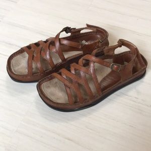 Earth brown sandal Size 7